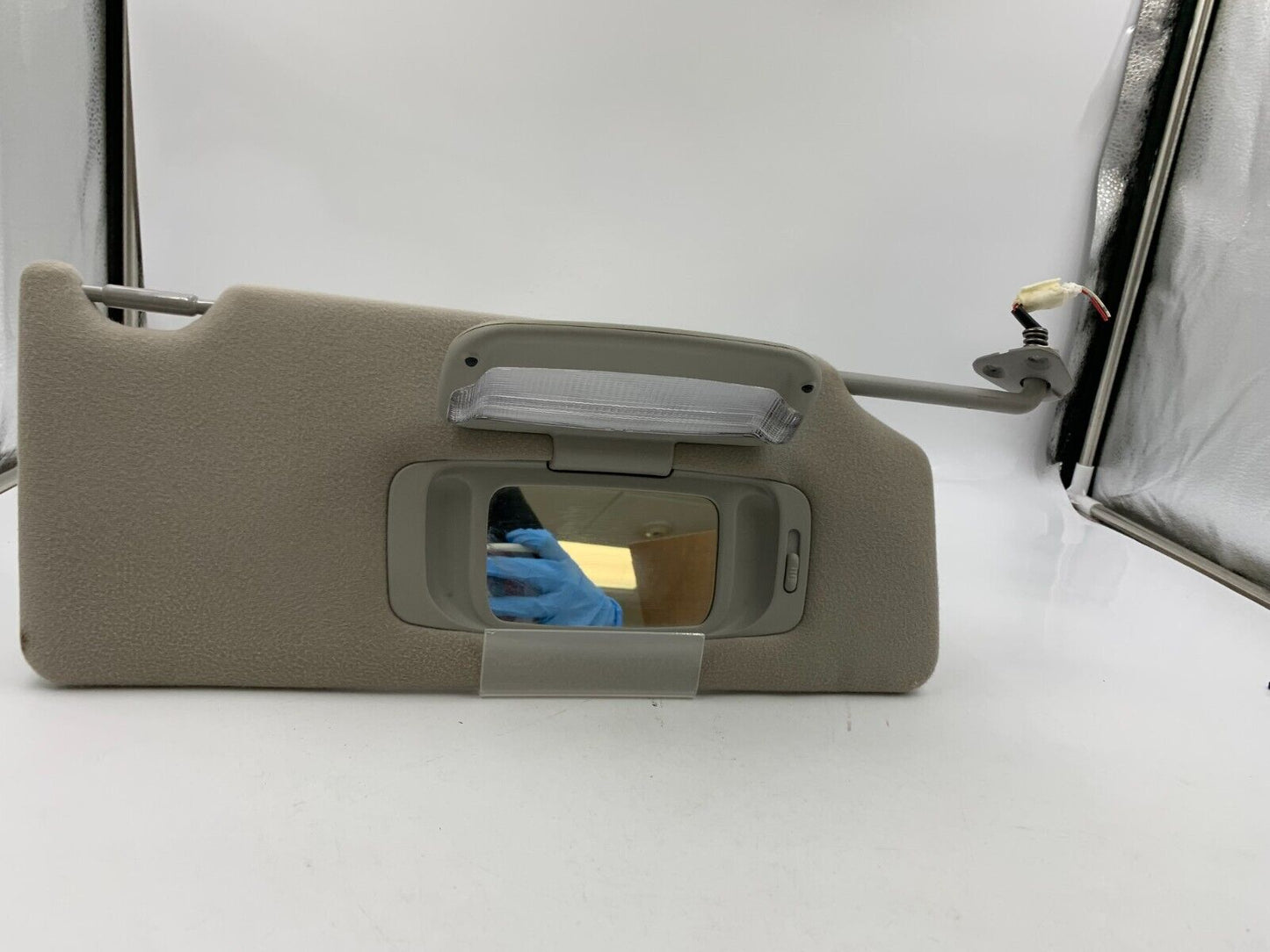 2005-2012 Toyota Avalon Passenger Sun Visor Sunvisor Beige Illuminated F02B42064