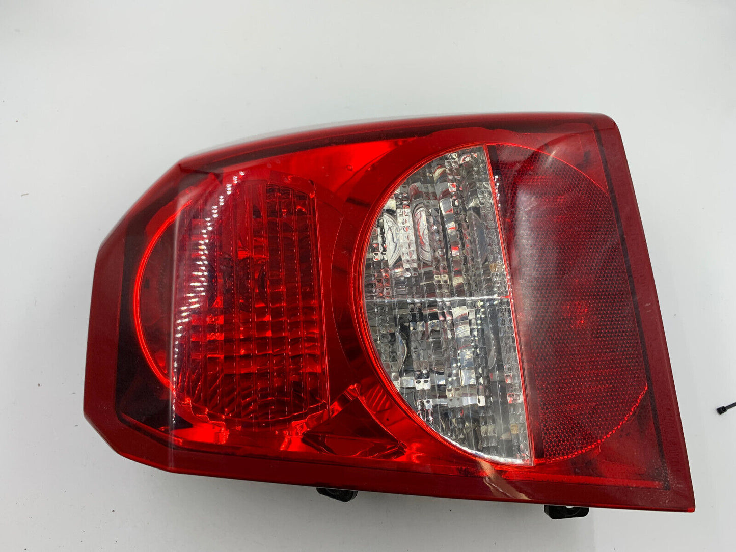 2008-2012 Dodge Caliber Passenger Side Tail Light Taillight OEM G02B54002