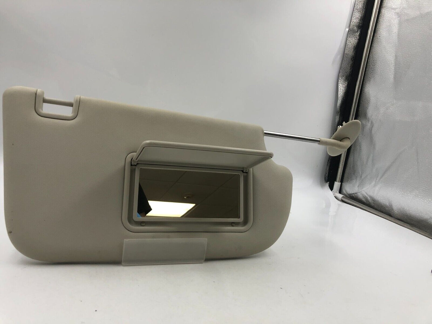 2013-2018 Ford Escape Passenger Sun Visor Sunvisor Gray OEM B03B05084