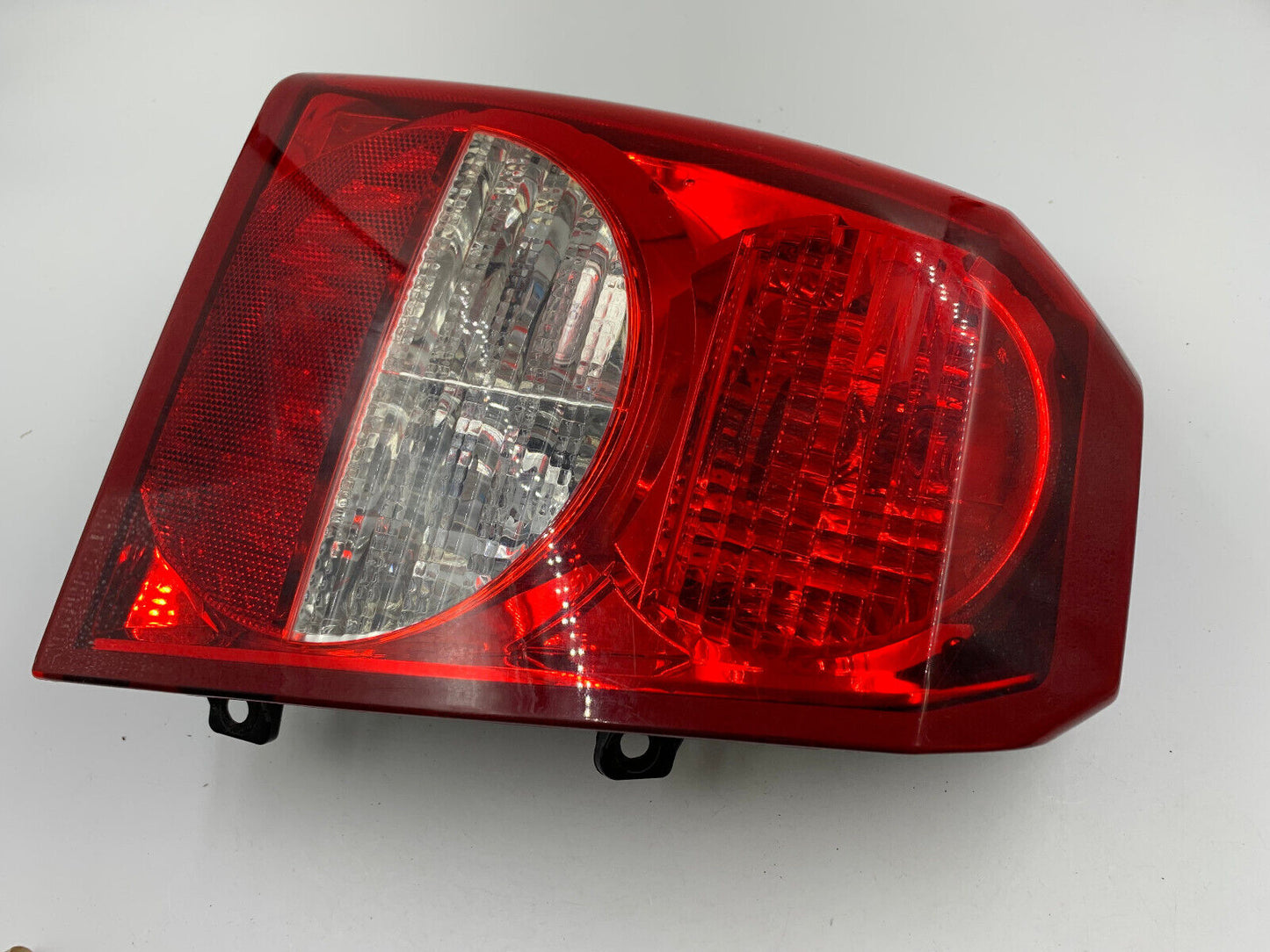 2008-2012 Dodge Caliber Driver Side Tail Light Taillight OEM G02B53001