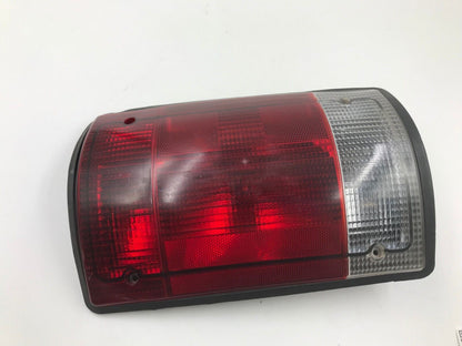 1995-2002 Ford E150 Passenger Tail Light Taillight Lamp OEM B12001