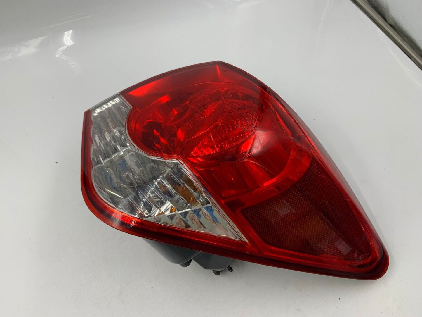 2011-2016 Chevrolet Cruze Passenger Side Tail Light Taillight OEM G02B43051