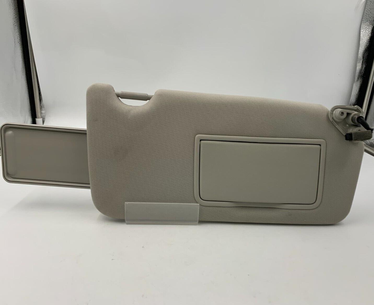 2010-2014 Subaru Legacy Passenger Sun Visor Sunvisor Gray Illuminated G02B16052