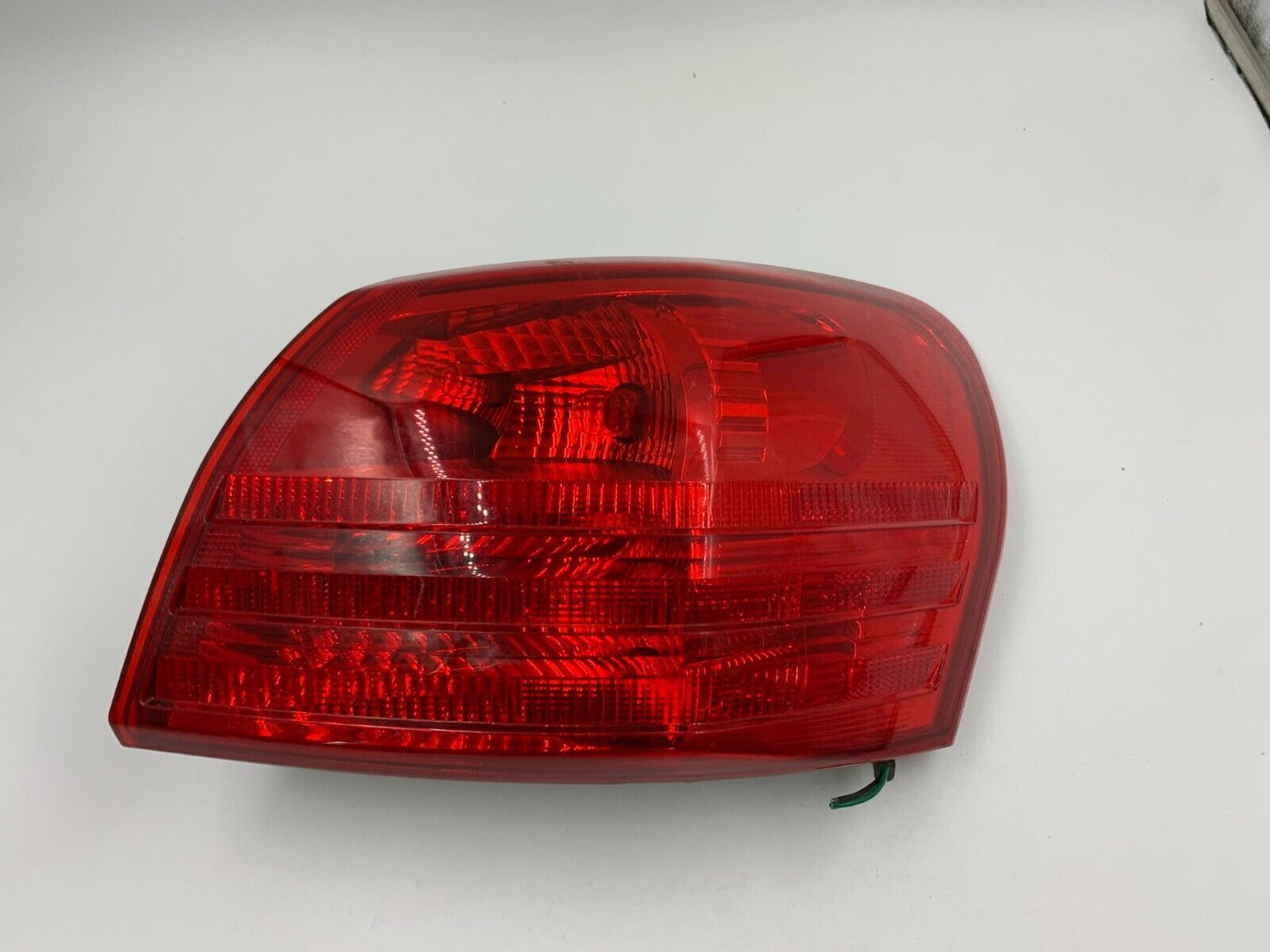 2008-2013 Nissan Rogue Passenger Side Tail Light Taillight OEM B42002