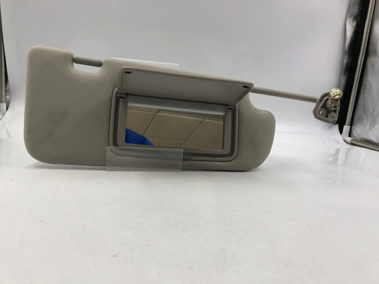 2014-2019 Infiniti Q50 Passenger Sun Visor Sunvisor Gray Illuminated F02B25045