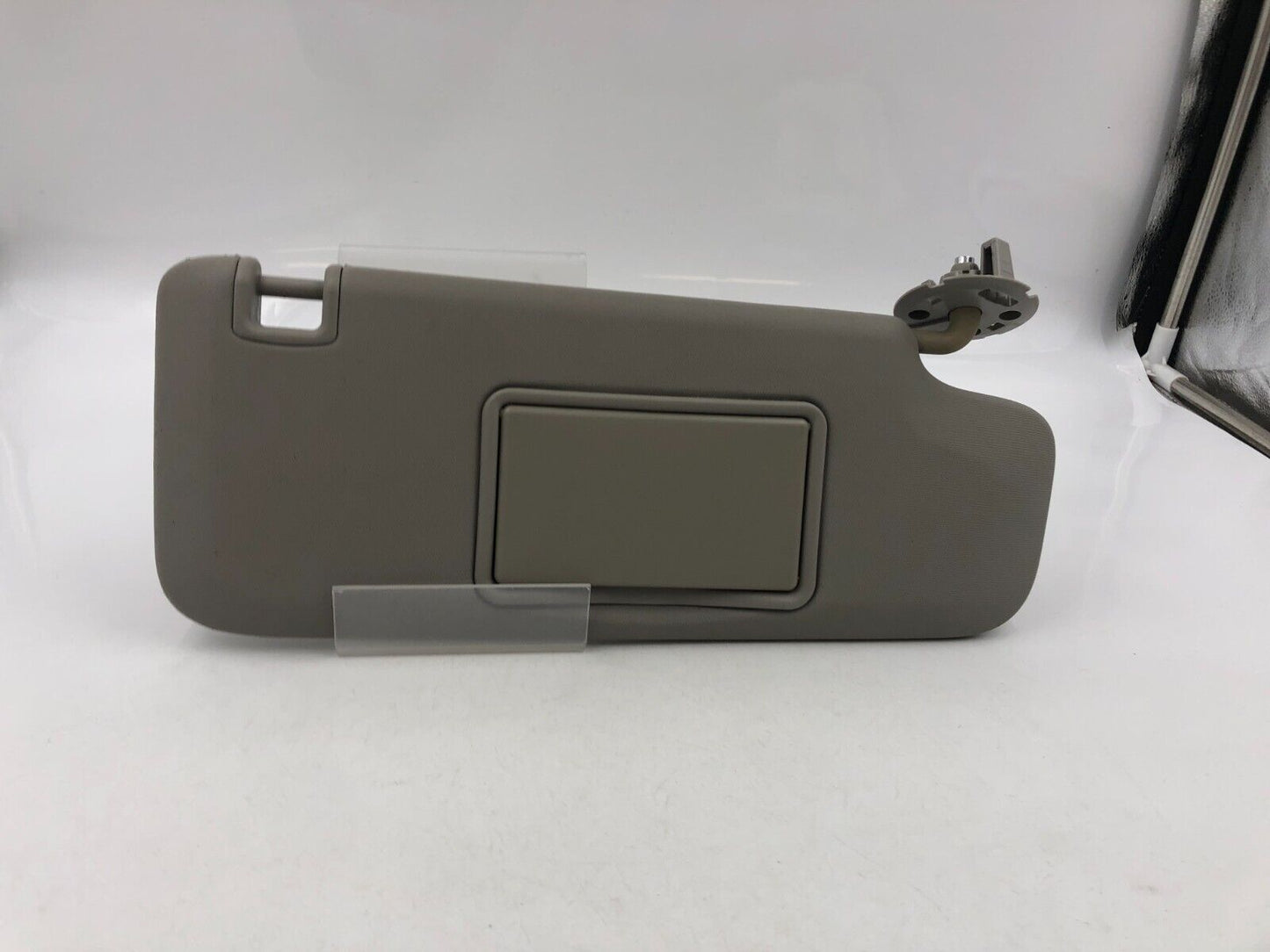 2011-2016 Chevrolet Cruze Passenger Visor Sunvisor Gray Illumination A01B32040