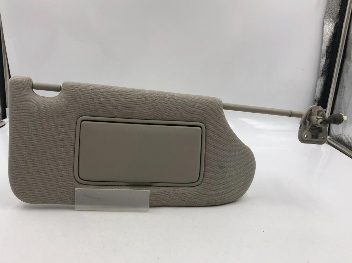 2013-2019 Nissan Altima Passenger Sun Visor Sunvisor Gray Illumination F04B46062