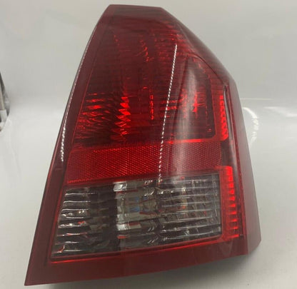 2005-2007 Chrysler 300 Passenger Side Tail Light Tailight OEM G01B26050