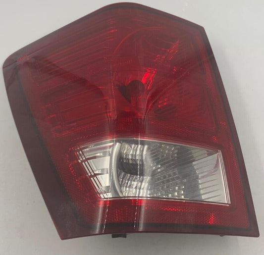 2007-2010 Jeep Grand Cherokee Driver Side Tail Light Taillight OEM F03B43032