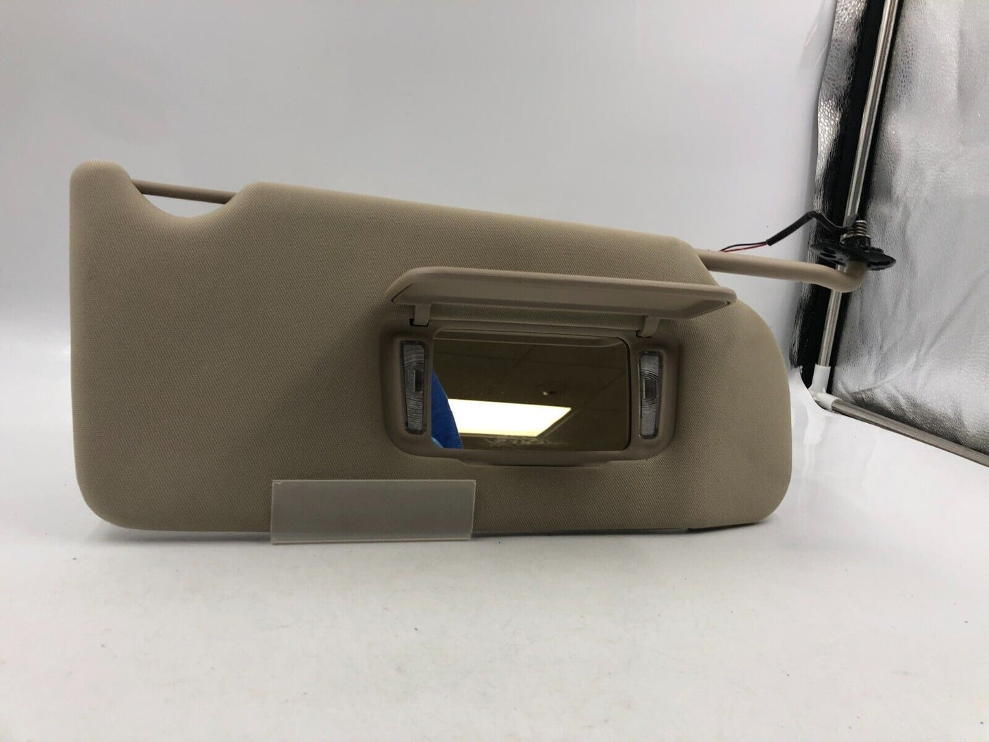 2005-2009 Buick LaCrosse Allure Passenger Sun Visor Sunvisor Tan OEM E03B30025