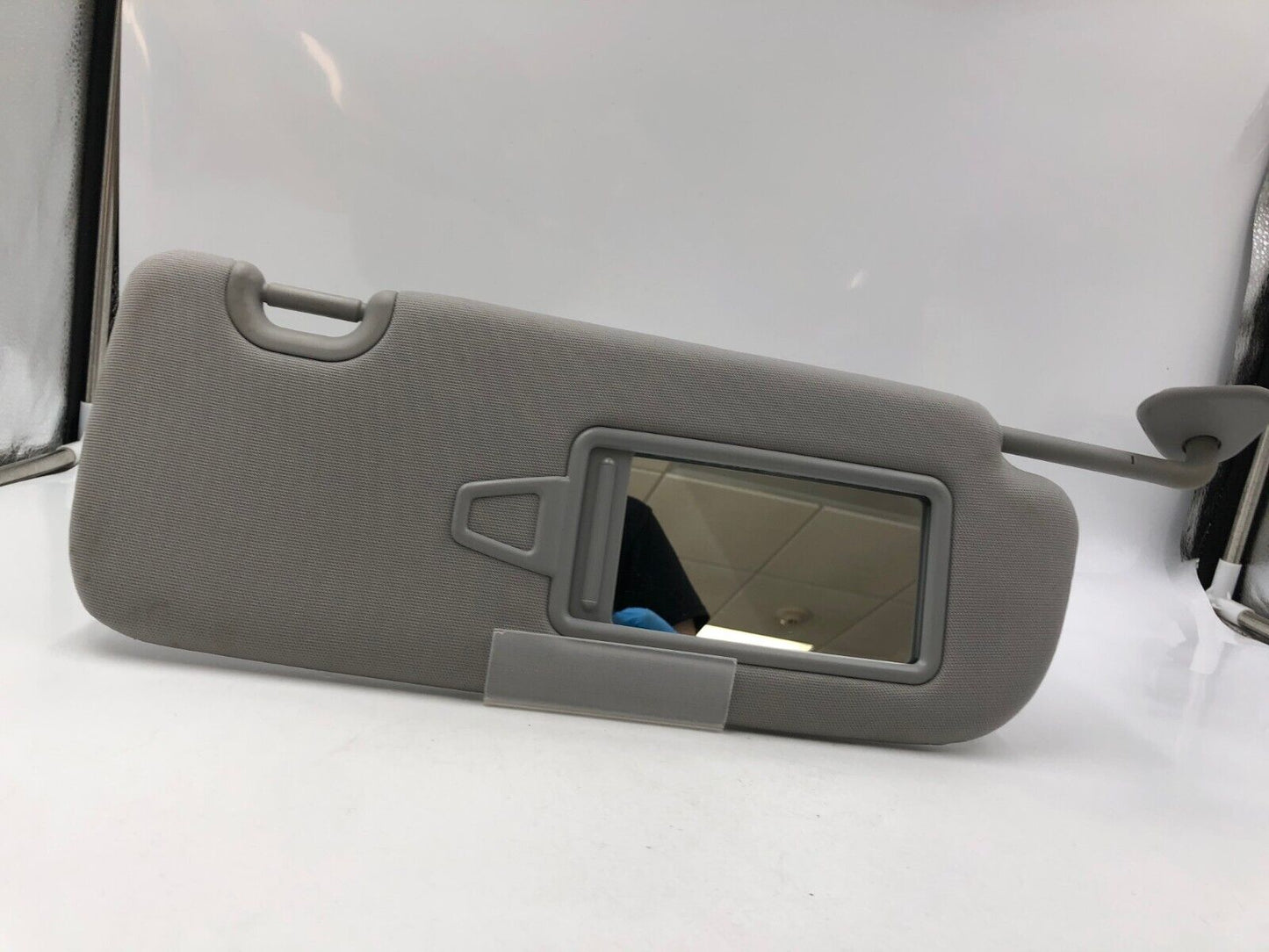 2013-2019 Hyundai Santa Fe Passenger Sunvisor Gray Illuminated OEM A03B02026