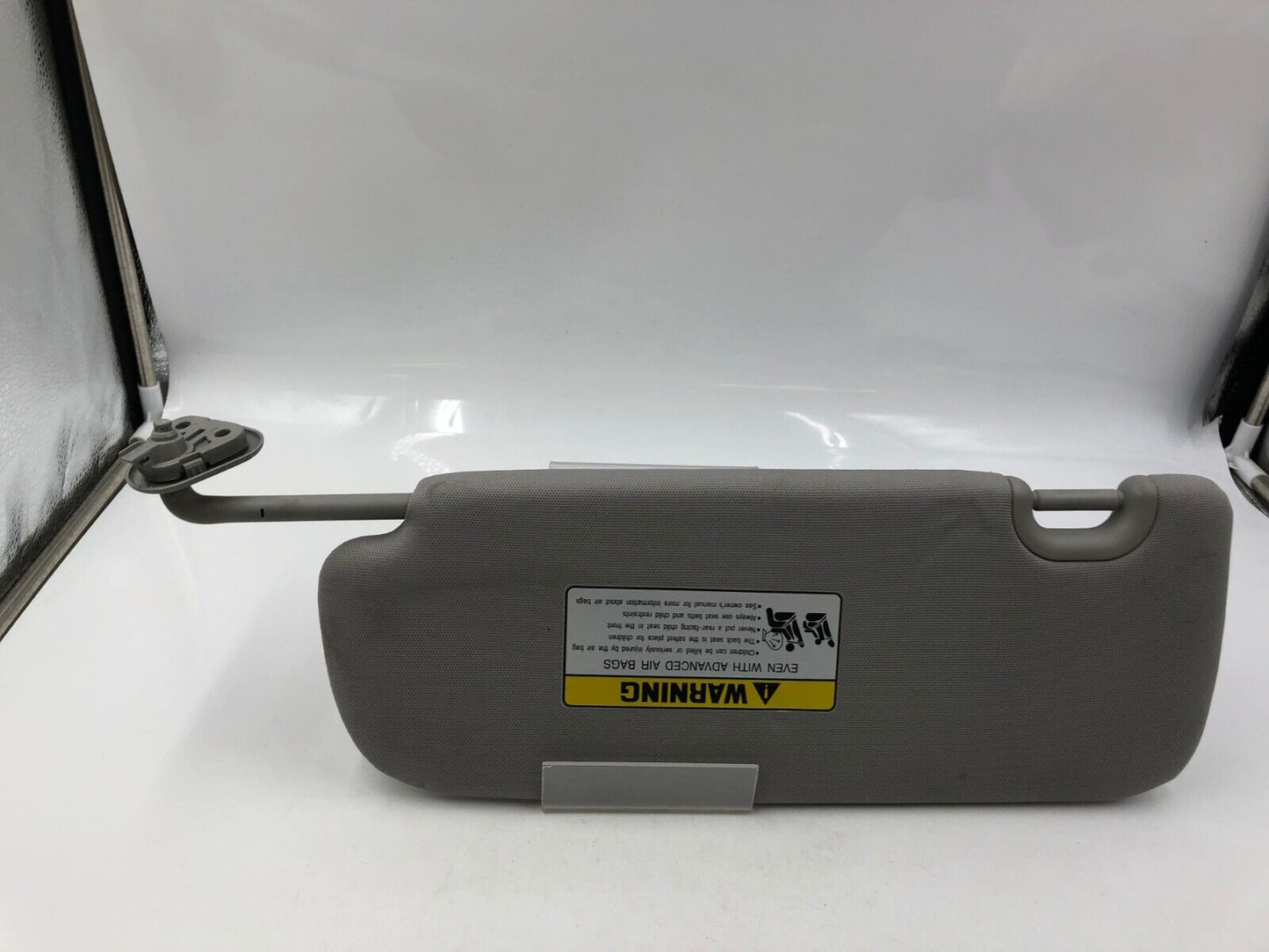 2013-2019 Hyundai Santa Fe Passenger Sunvisor Gray Illuminated OEM A03B02026