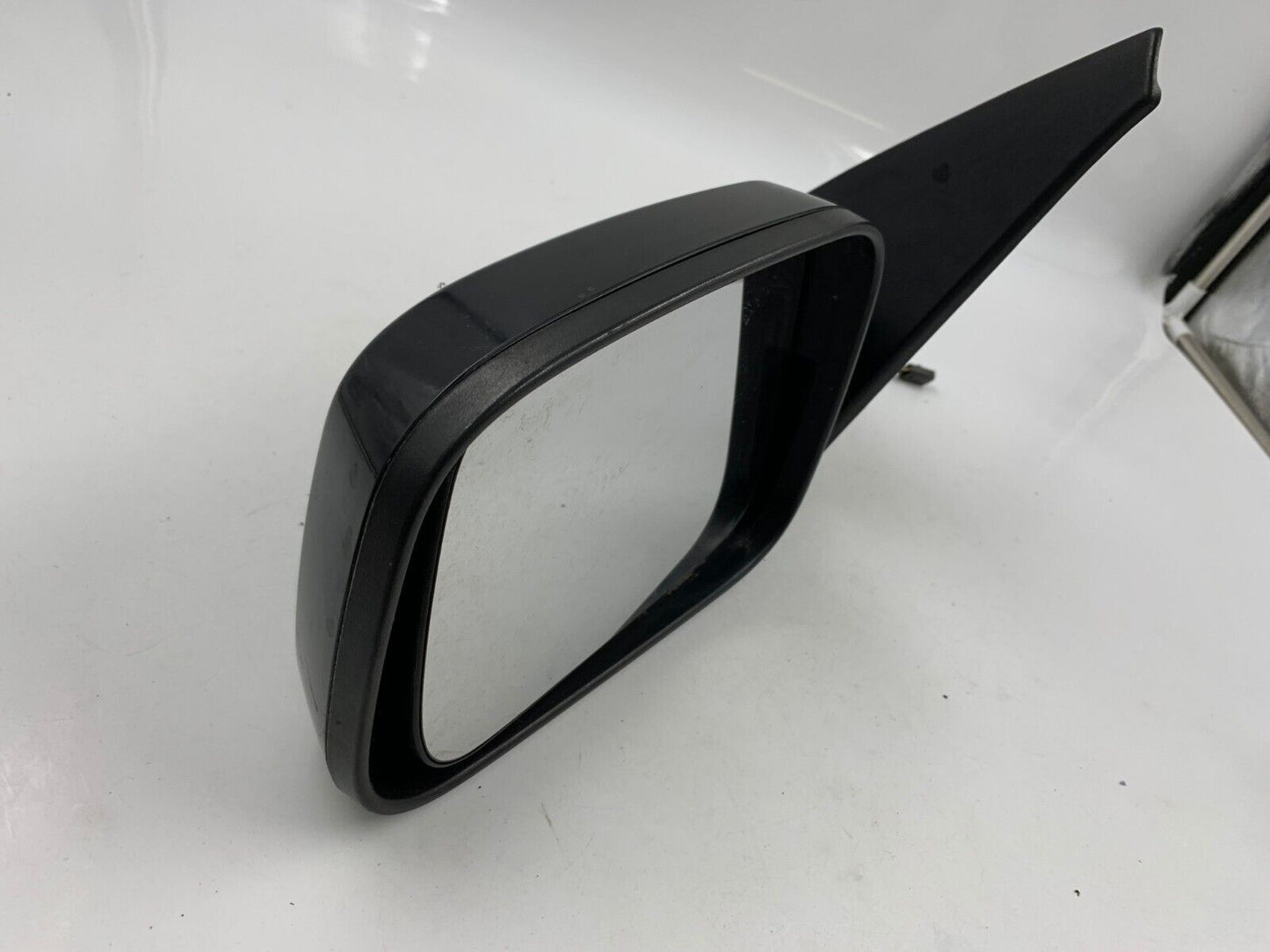 2006-2011 Chevrolet HHR Driver Side View Power Door Mirror Black OEM E04B34017