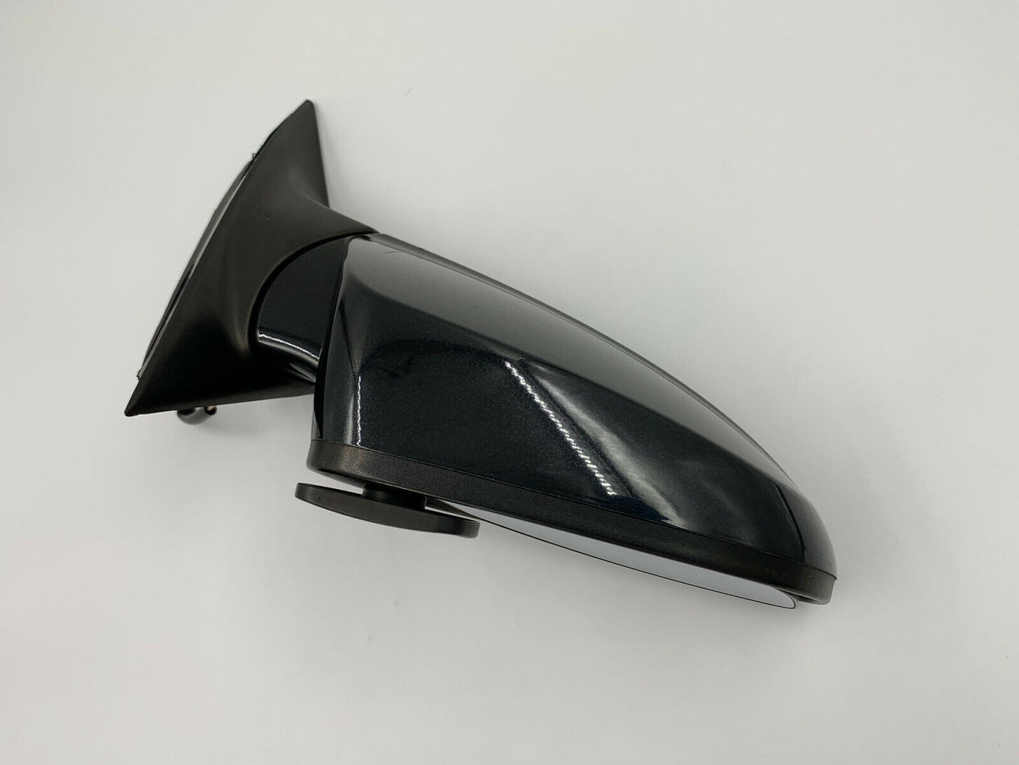 2007-2009 Chevy Malibu Passenger Side Power Door Mirror Charcoal OEM D04B19025