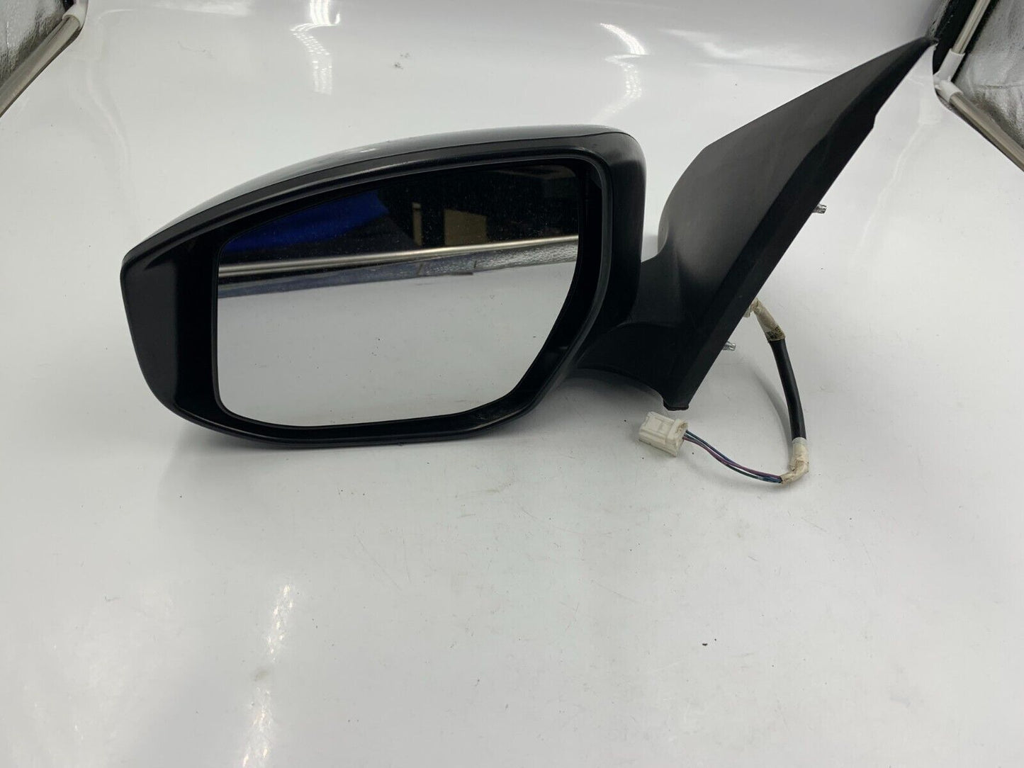 2013-2015 Nissan Sentra Driver Side View Power Door Mirror Black OEM B01B03023