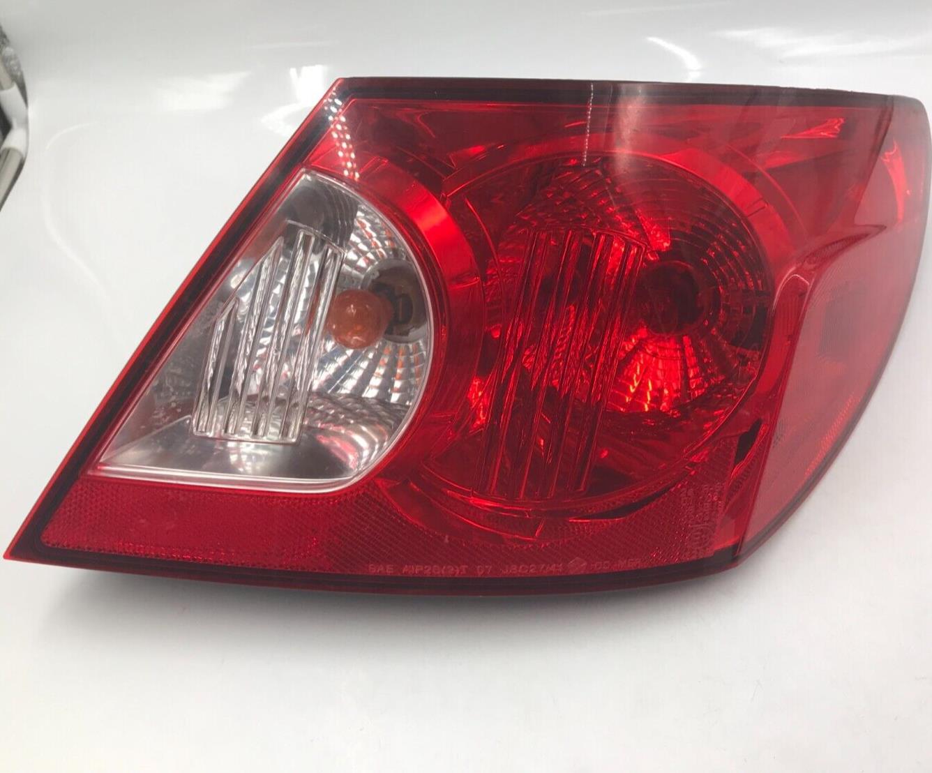 2007-2008 Chrysler Sebring Passenger Side Tail Light Taillight OEM B03B09040