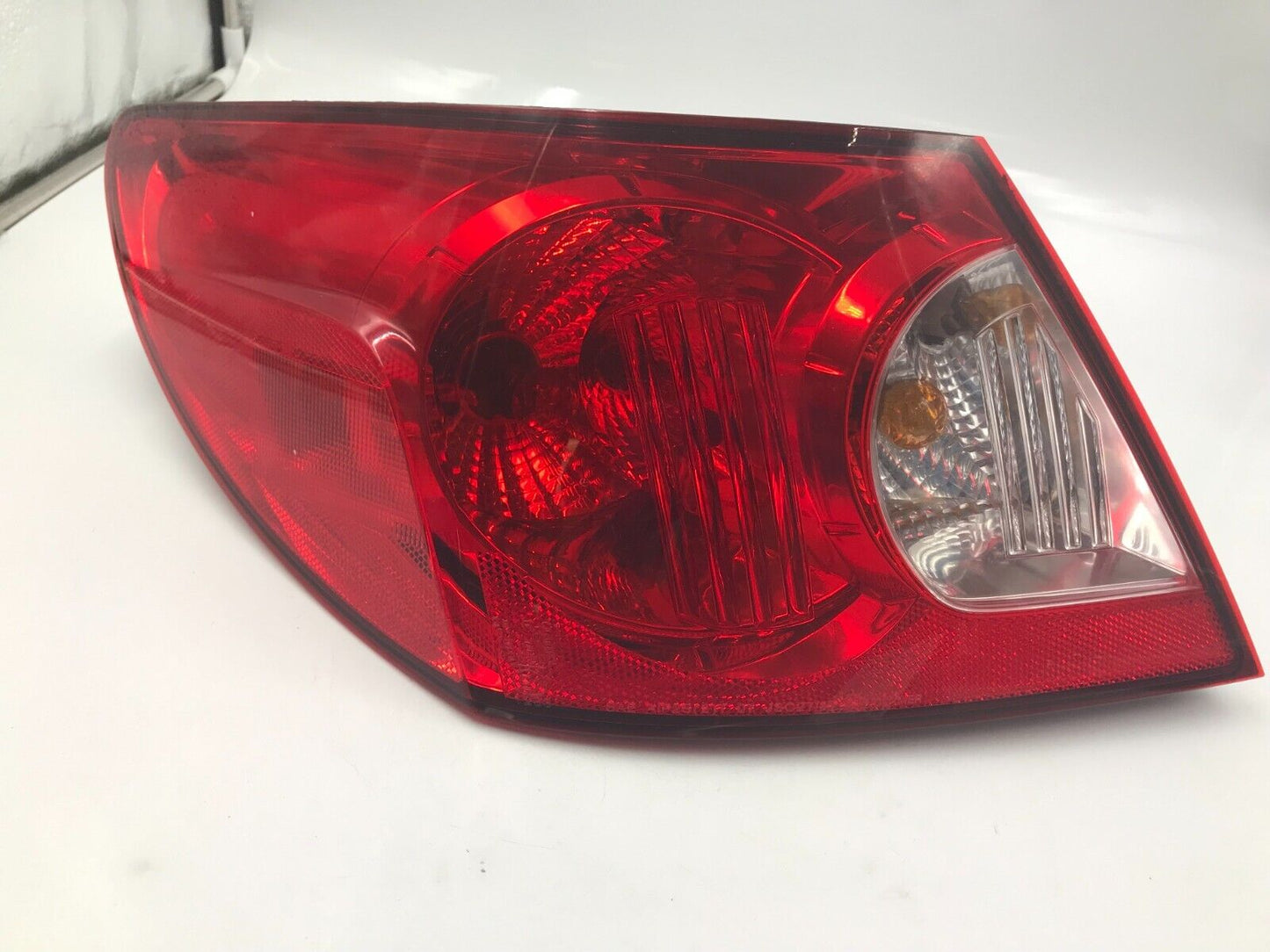 2007-2008 Chrysler Sebring Driver Side Tail Light Taillight OEM B04B12048