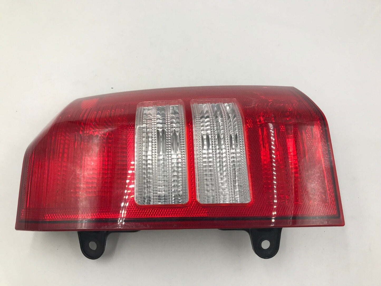 2007 Jeep Patriot Passenger Side Tail Light Taillight OEM A02B12041