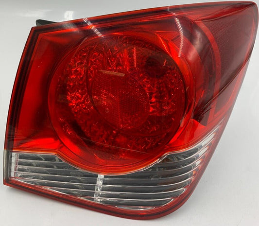 2011-2016 Chevrolet Cruze Passenger Side Tail Light Taillight OEM C02B32020