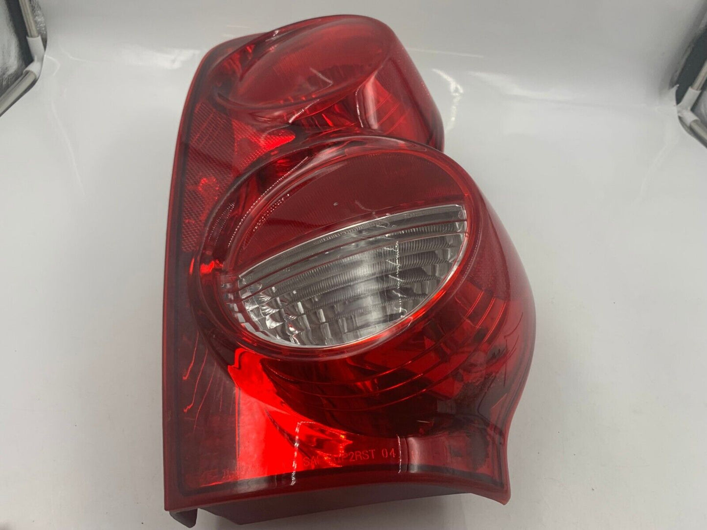 2004-2009 Dodge Durango Passenger Side Tail Light Aftermarket G01B09050