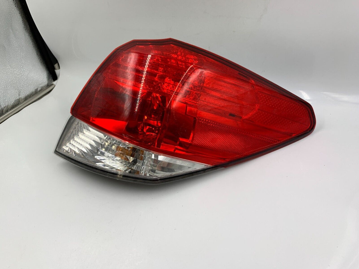 2010-2014 Subaru Outback Passenger Side Tail Light Taillight OEM H01B13016