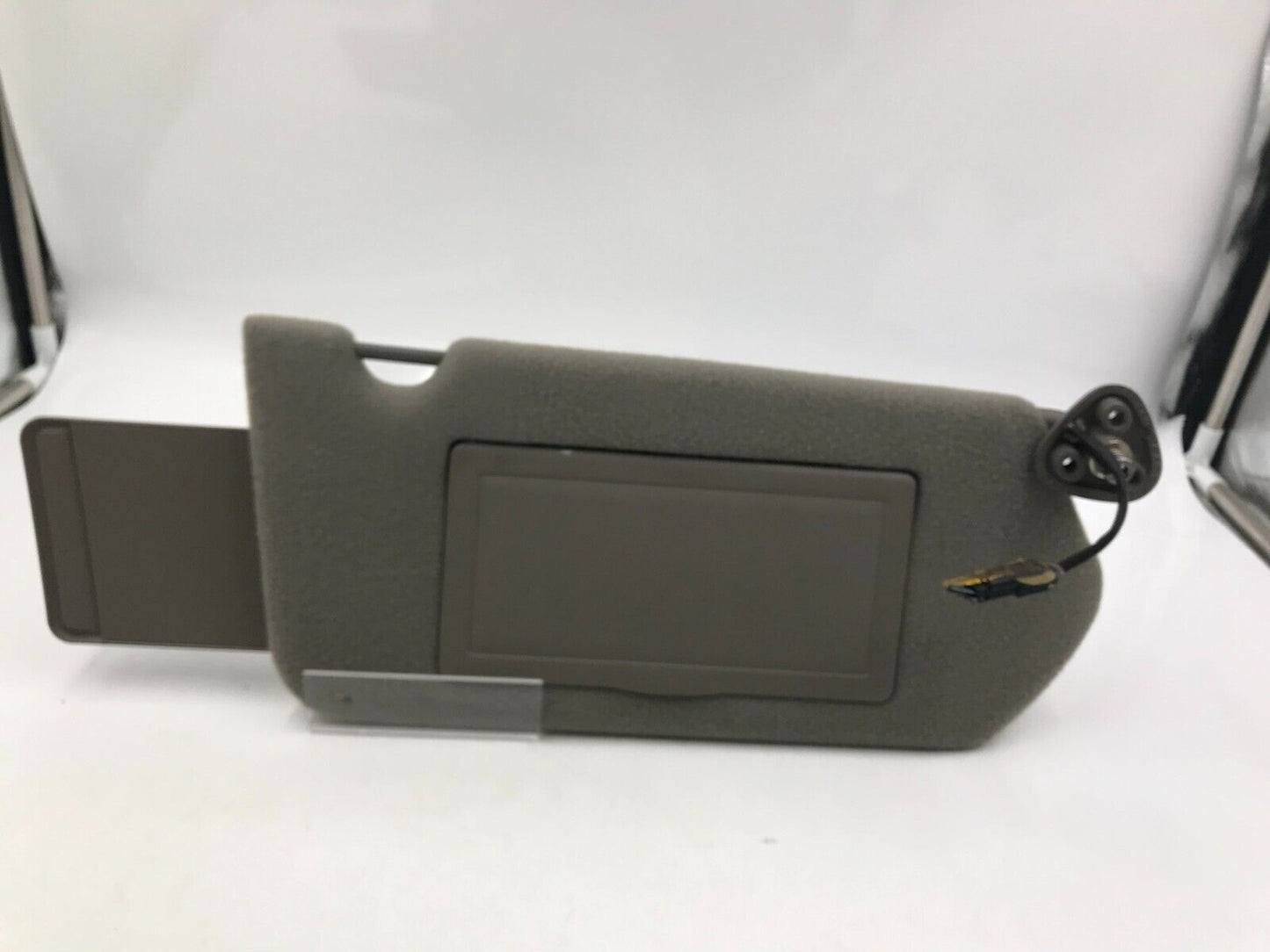 2000-2005 Chevrolet Impala Passenger Sun Visor Sunvisor Gray J03B28004