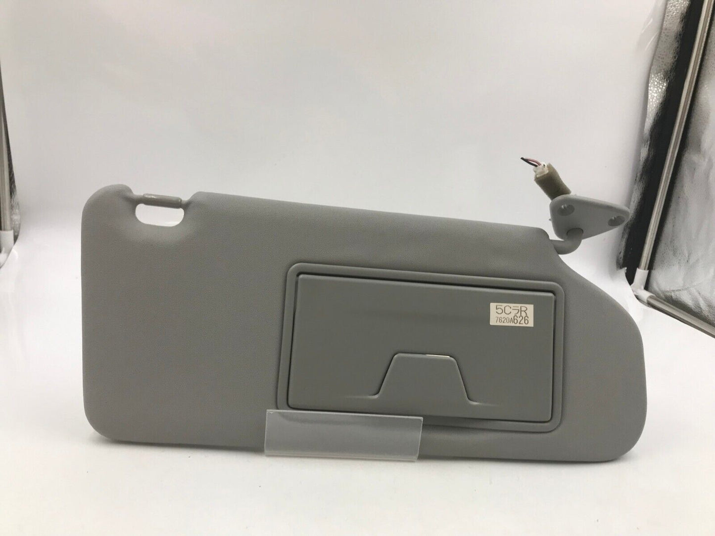 2012-2012 Mitsubishi Outlander Passenger Sun Visor Sunvisor Gray OEM G01B43061