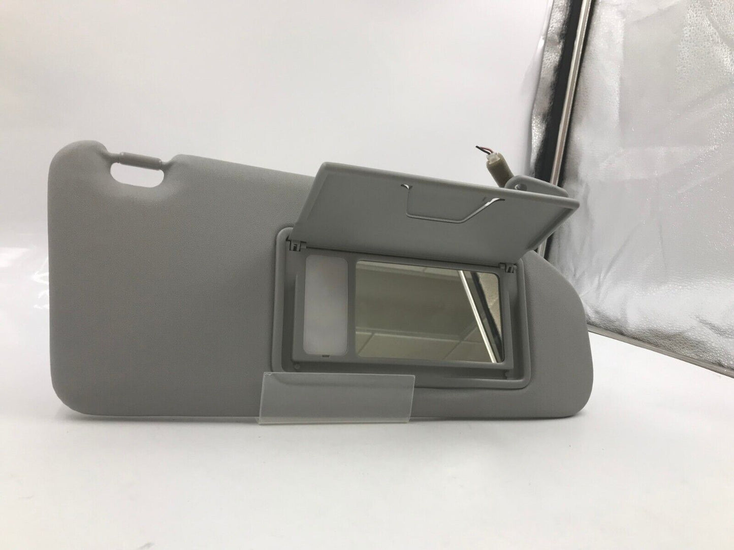 2012-2012 Mitsubishi Outlander Passenger Sun Visor Sunvisor Gray OEM G01B43061