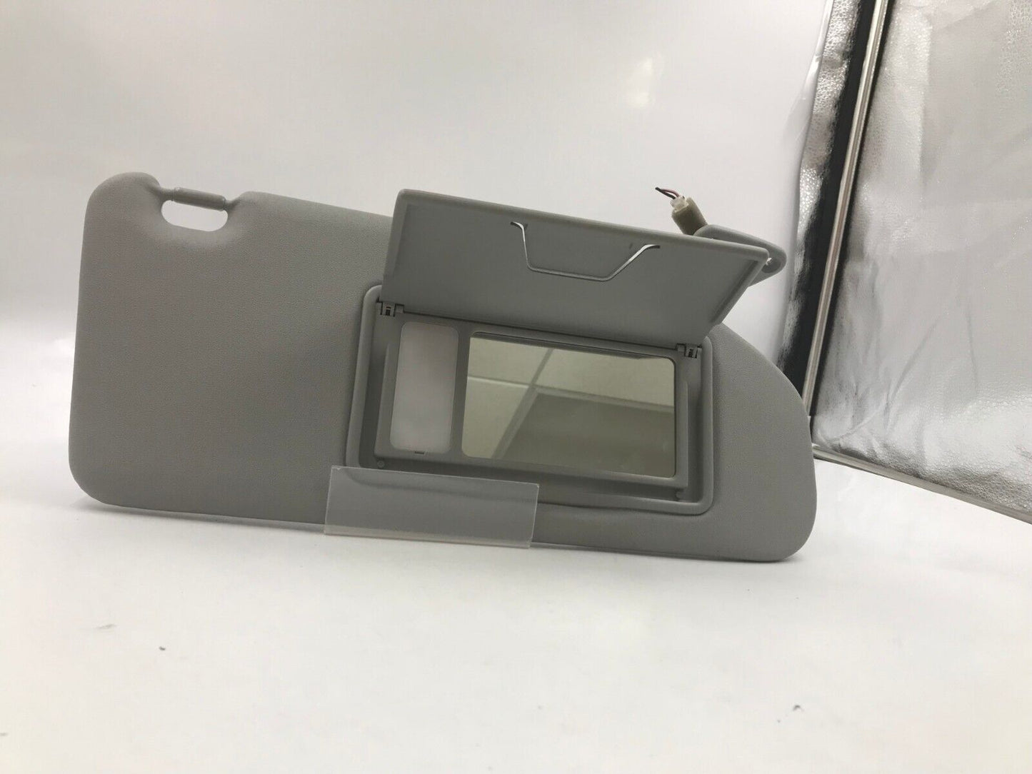 2012-2012 Mitsubishi Outlander Passenger Sun Visor Sunvisor Gray OEM G01B43061