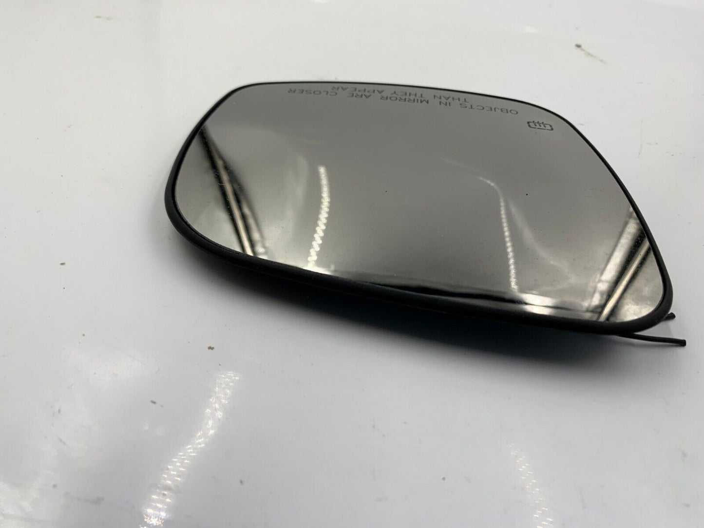 2011-2020 Dodge Caravan Passenger Side Power Door Mirror Glass Only K02B02025