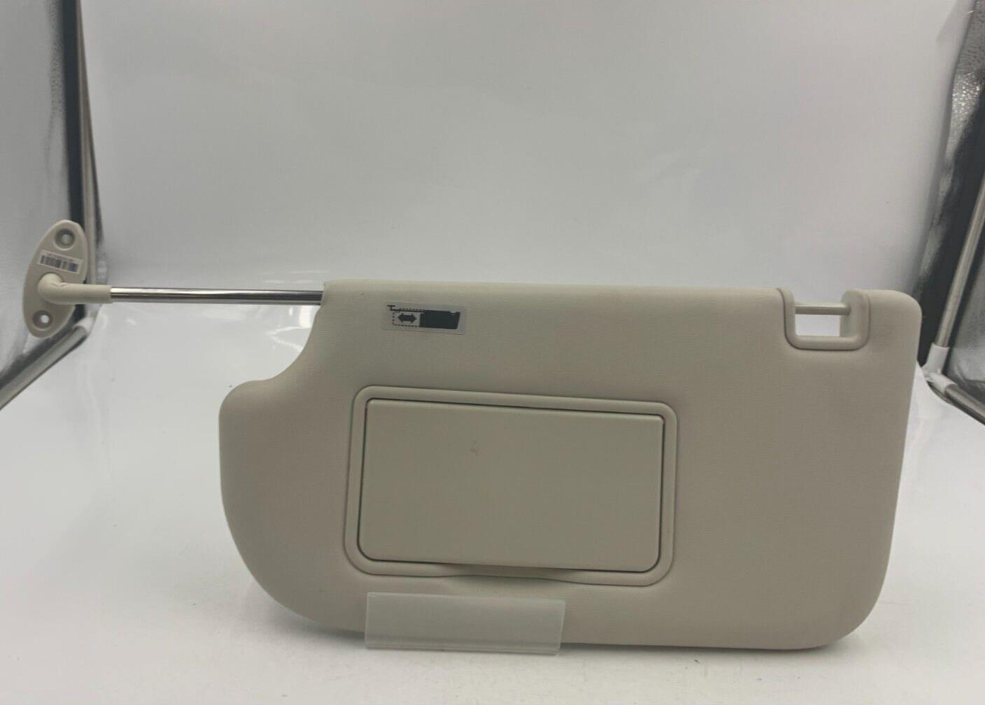 2015-2018 Ford Focus Driver Sun Visor Sunvisor Ivory OEM G01B52053