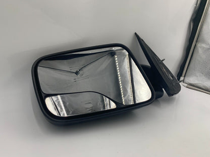 1999-2007 Chevrolet Silverado 1500 Driver Manual Door Mirror Black OEM C01B34050