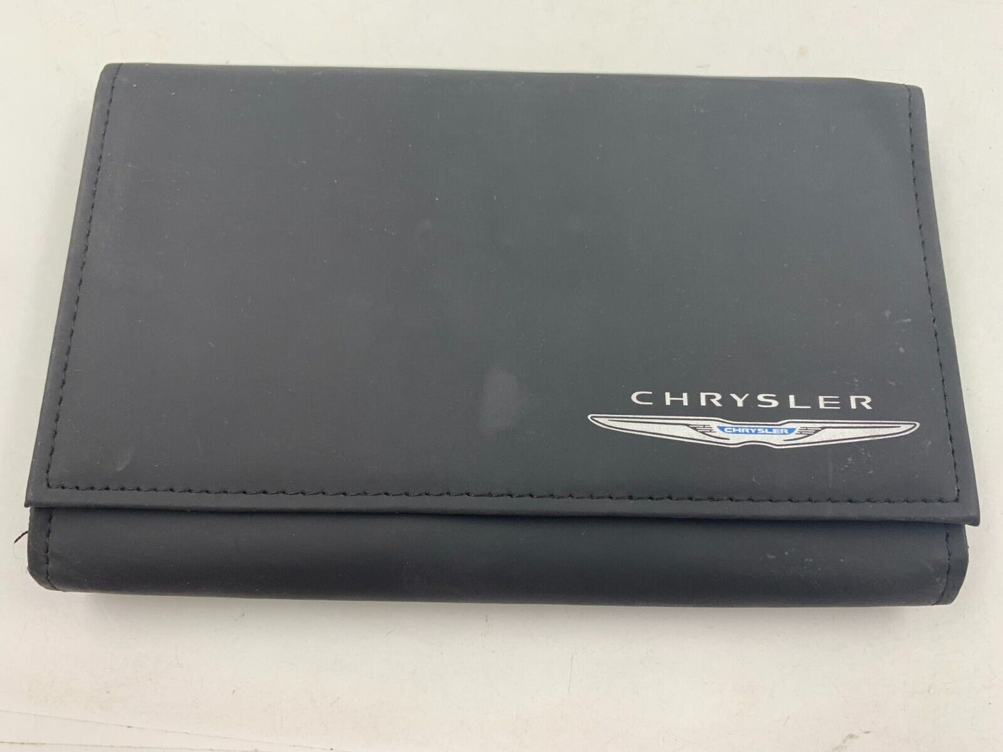 2015 Chrysler 300 Owners Manual Handbook Set with Case OEM B01B40034