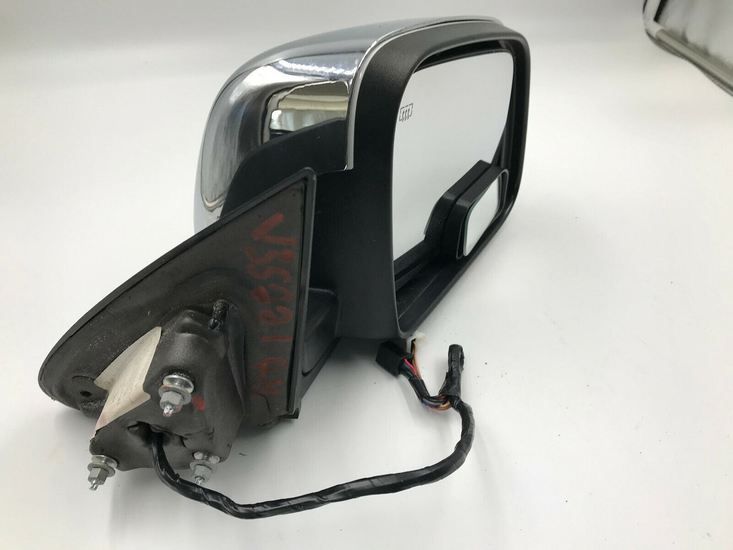 2011-2019 Dodge Durango Passenger Side View Power Door Mirror Chrome F02B01001