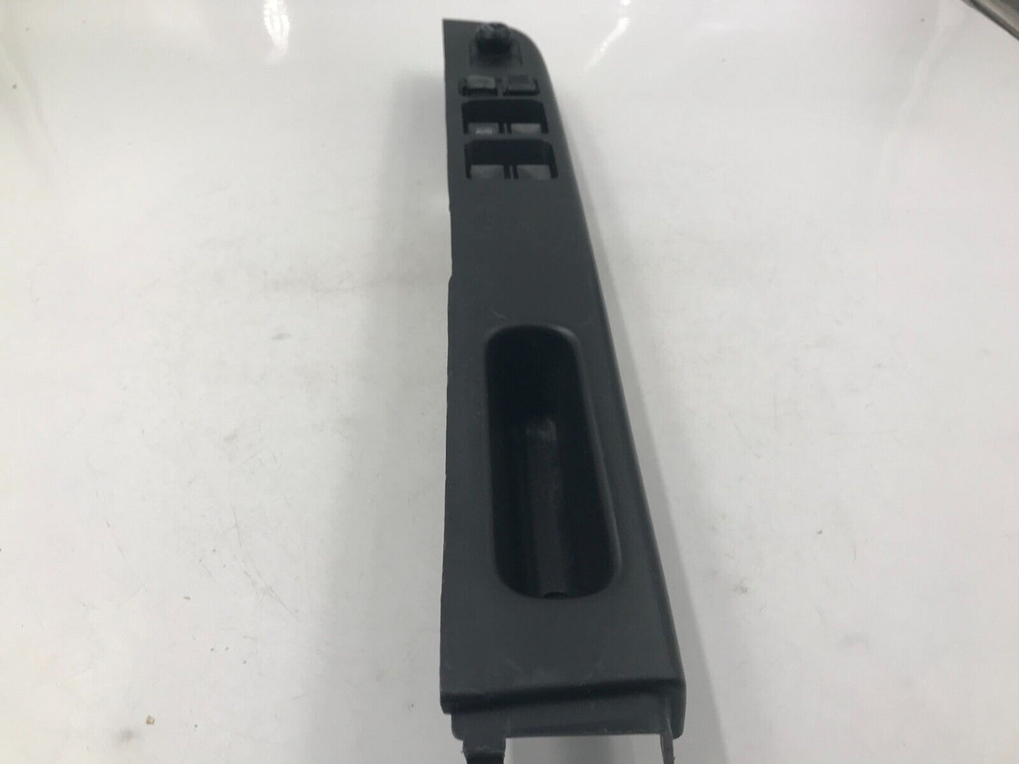 2000-2004 Nissan XTerra Master Power Window Switch OEM D02B51044