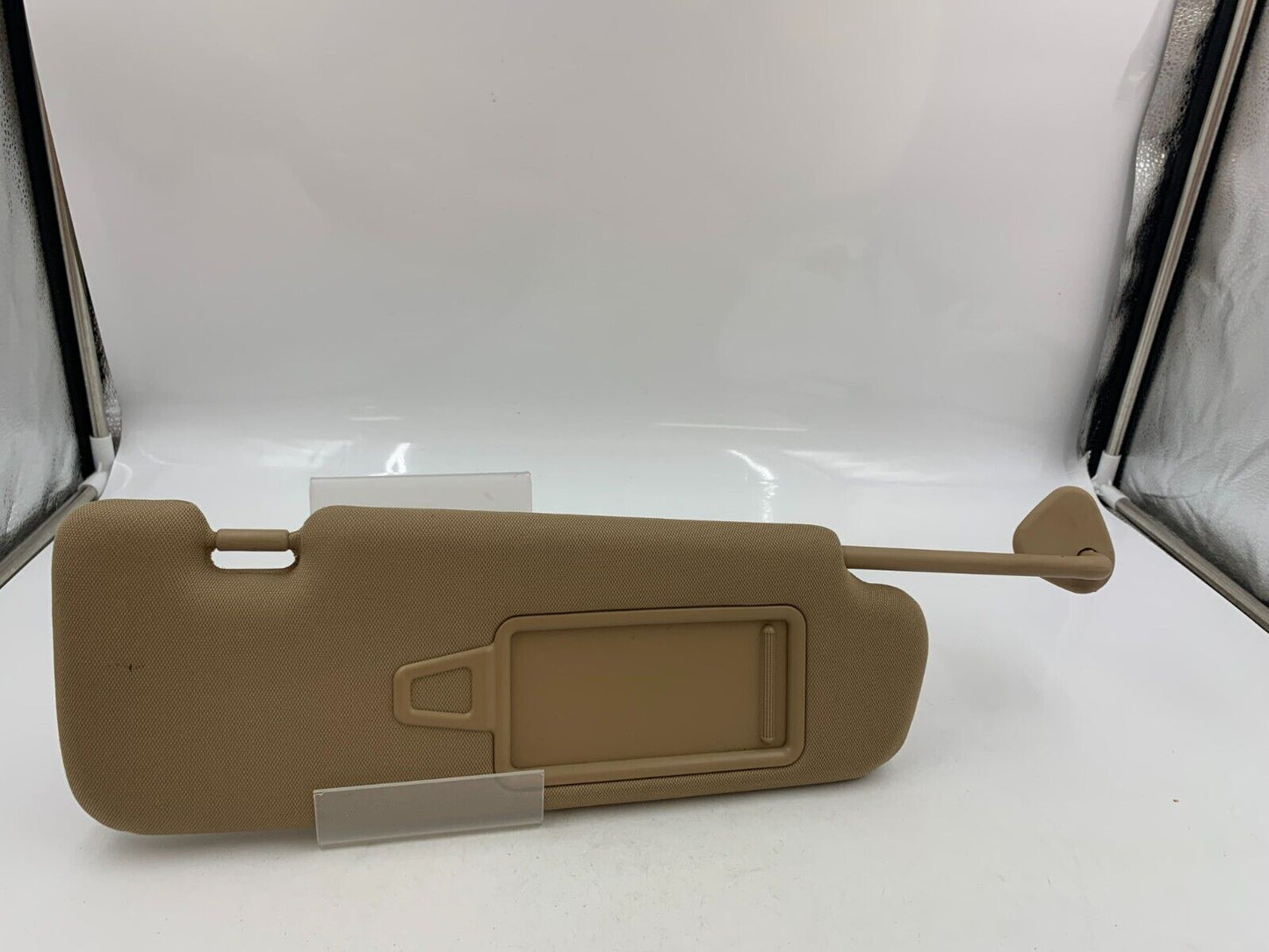 2011-2015 Hyundai Sonata Passenger Sun Visor Sunvisor Tan Illuminated F02B54053