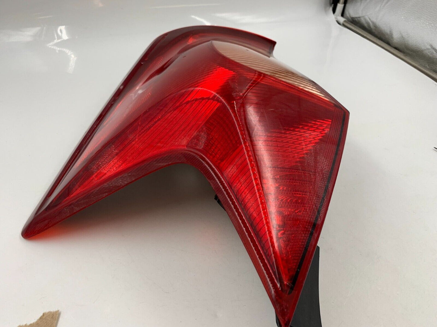 2014-2019 Nissan Versa Passenger Side Tail Light Taillight OEM F02B37050