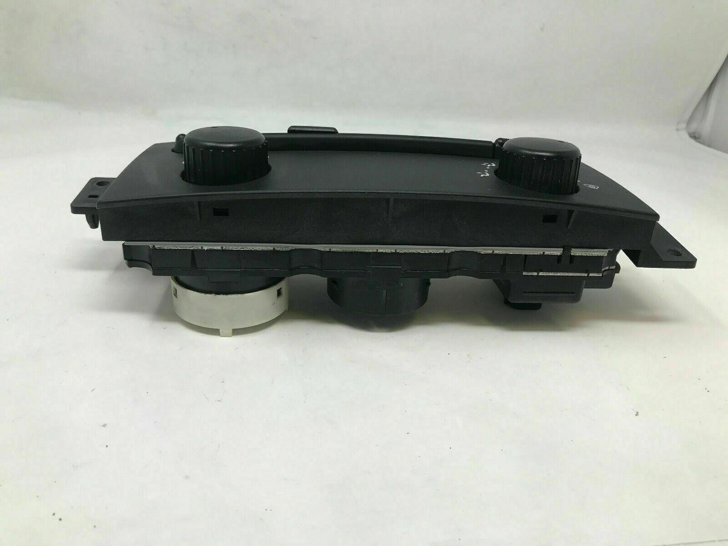 2008 Chrysler Pacifica AC Heater Climate Control Temperature OEM A04B02002