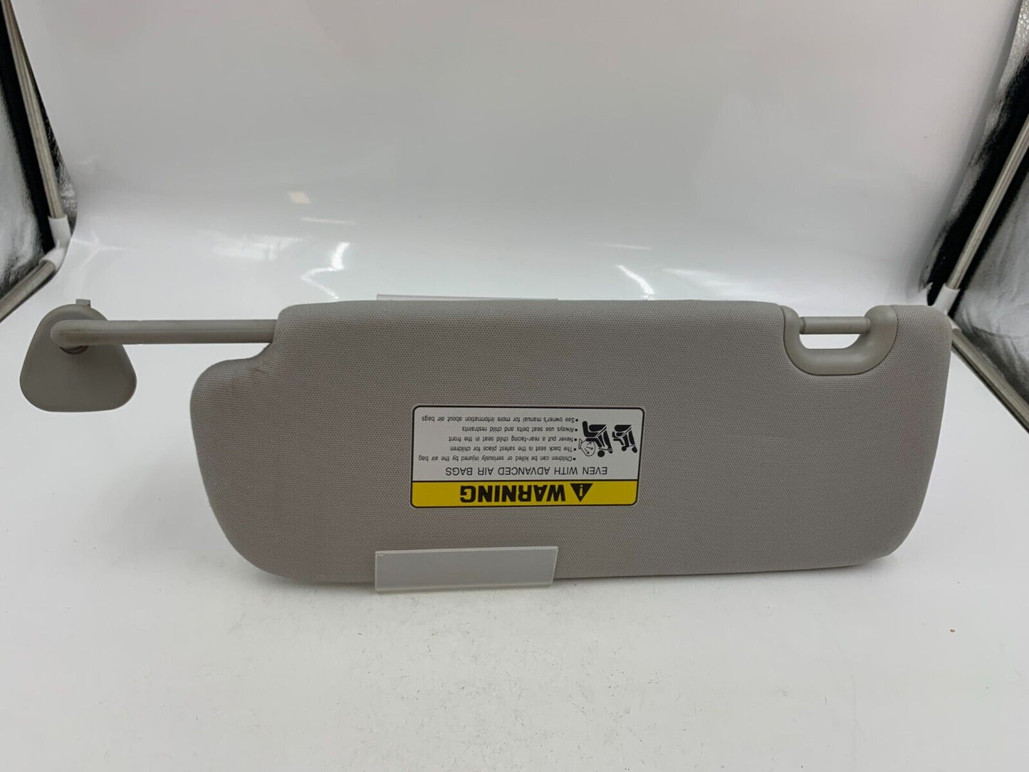 2013-2018 Hyundai Santa Fe Passenger Sun Visor Sunvisor Gray OEM C01B03049