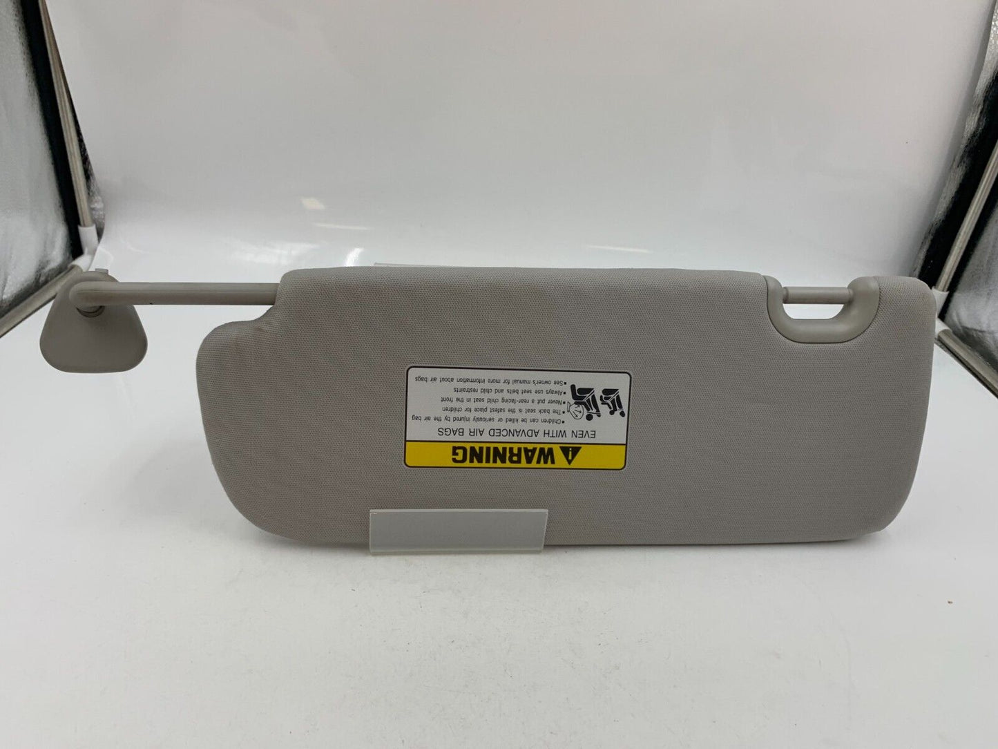 2013-2018 Hyundai Santa Fe Passenger Sun Visor Sunvisor Gray OEM C01B03049