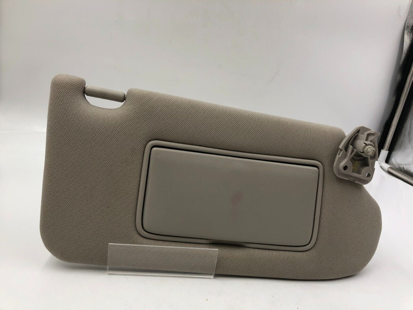 2013-2018 Nissan Altima Passenger Sun Visor Sunvisor Gray Illumination F04B24083