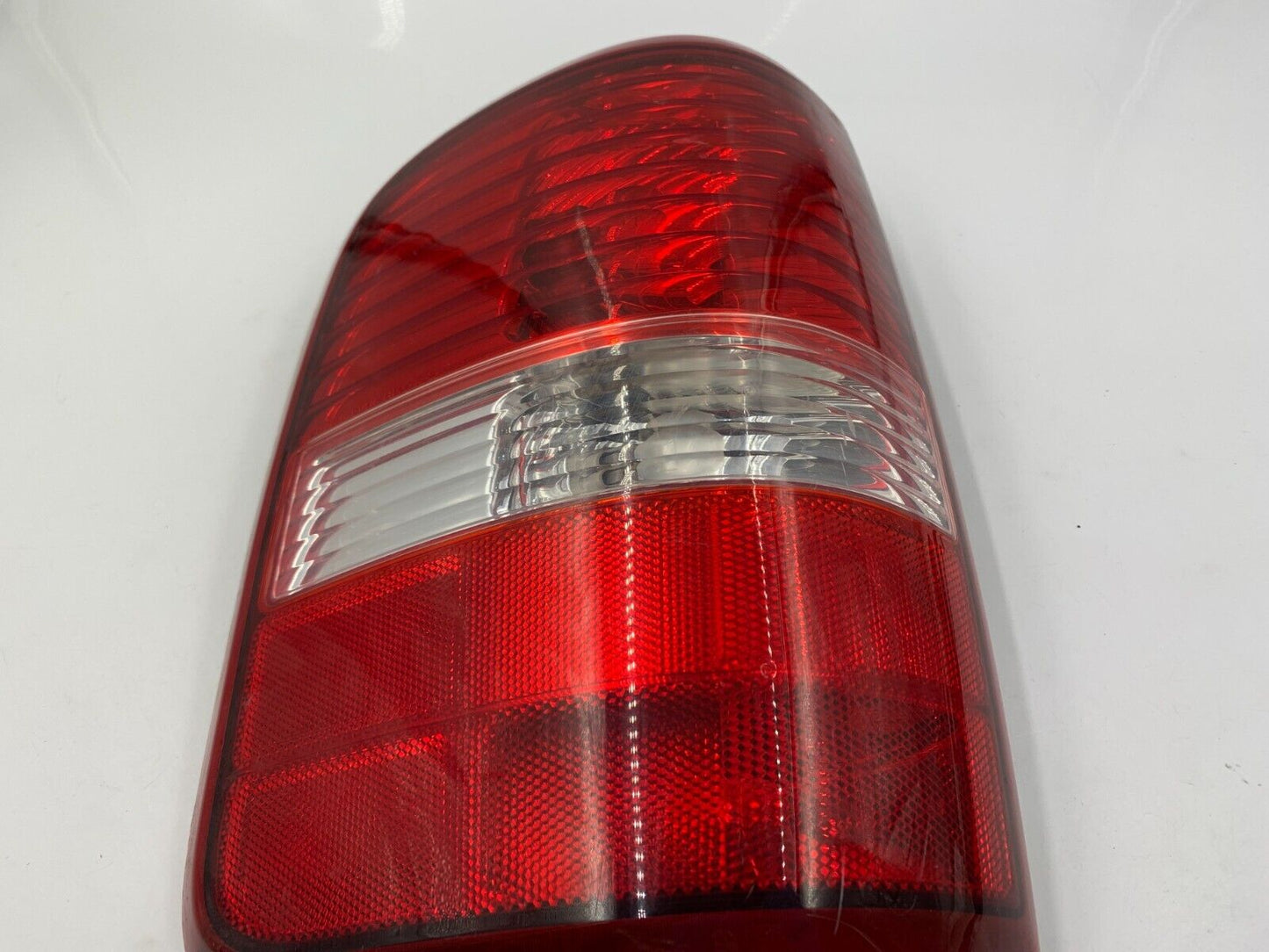 2004-2008 Ford F150 Driver Tail Light Taillight Lamp Styleside OEM E03B09051