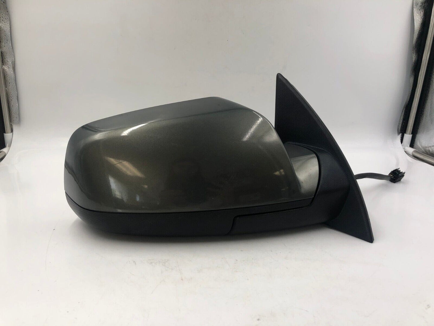 2011-2014 Chevrolet Equinox Passenger View Power Door Mirror Green OEM G04B02057