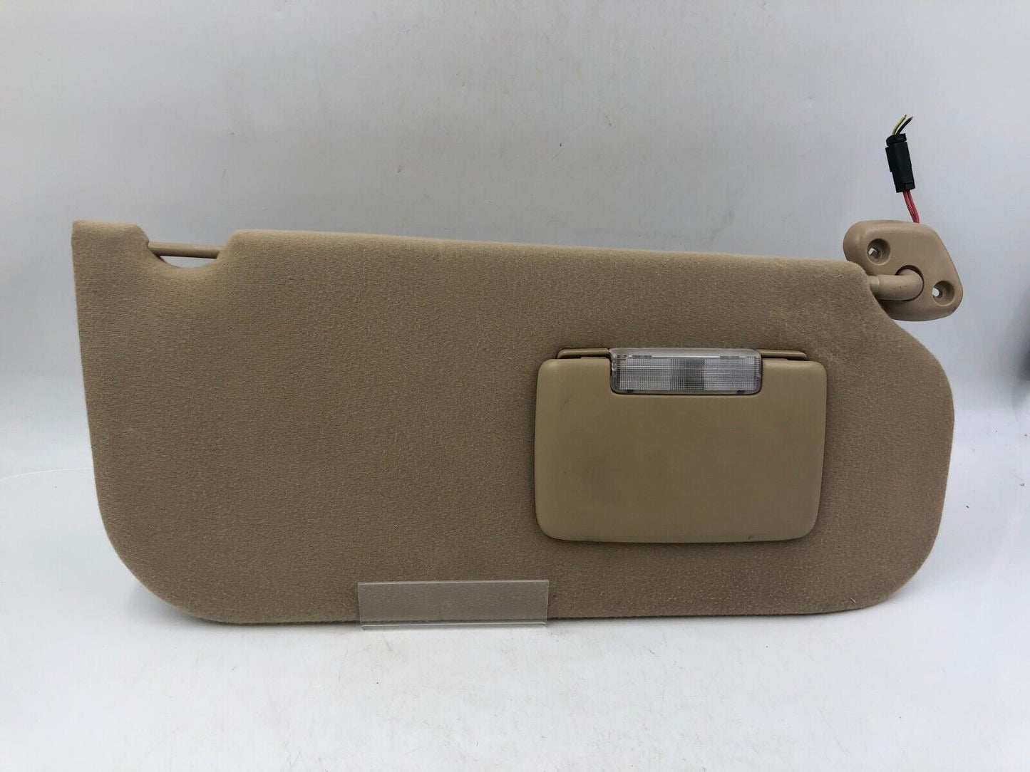 2008-2010 Ford F250SD Passenger Sun Visor Sunvisor Illumination Tan A04B05046