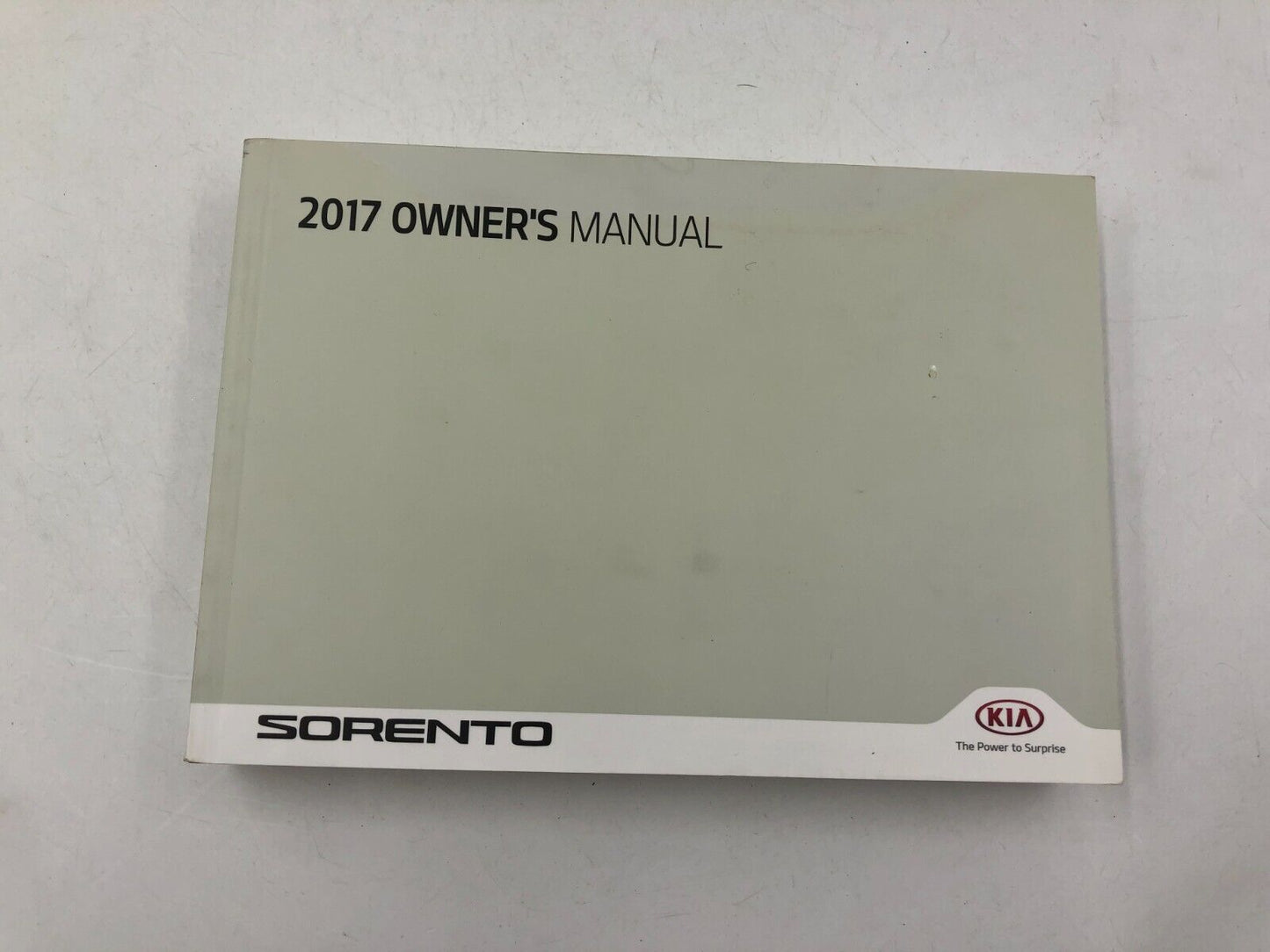 2017 Kia Sorento Owners Manual Handbook Set with Case OEM A02B65009