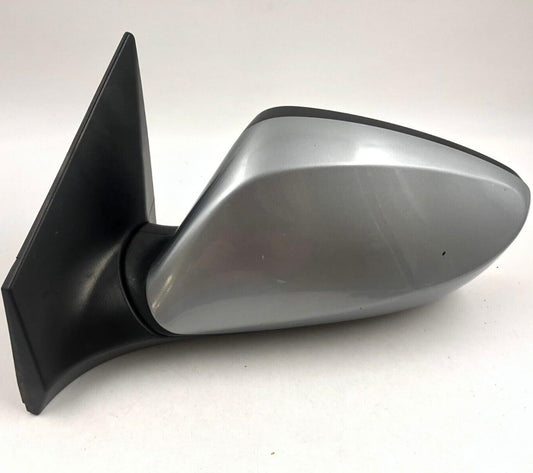 2015-2016 Hyundai Elantra Driver View Power Door Mirror Silver OEM B03B11048