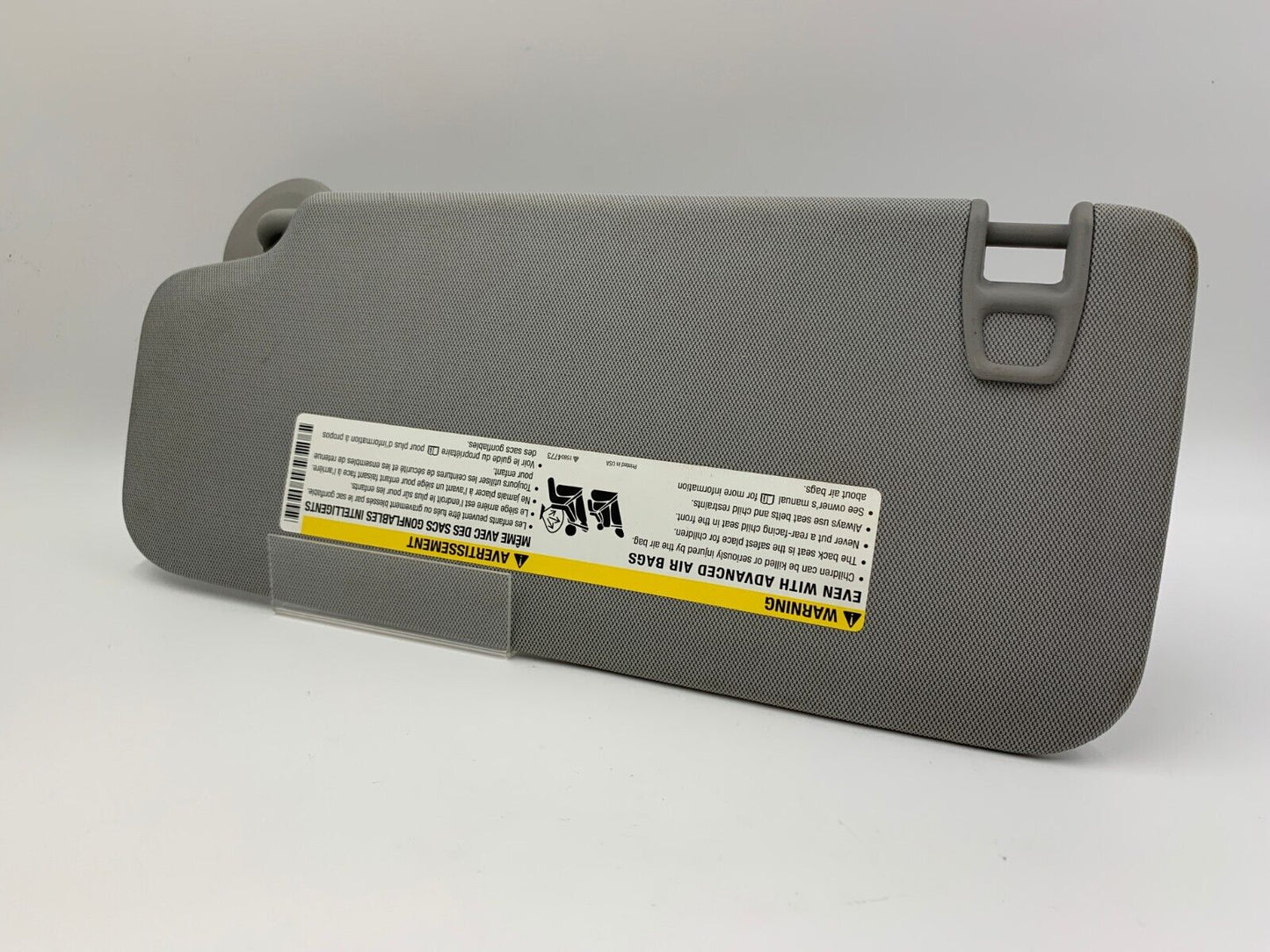 2017-2021 Chevrolet Trax Passenger Sun Visor Sunvisor Gray OEM C04B46045