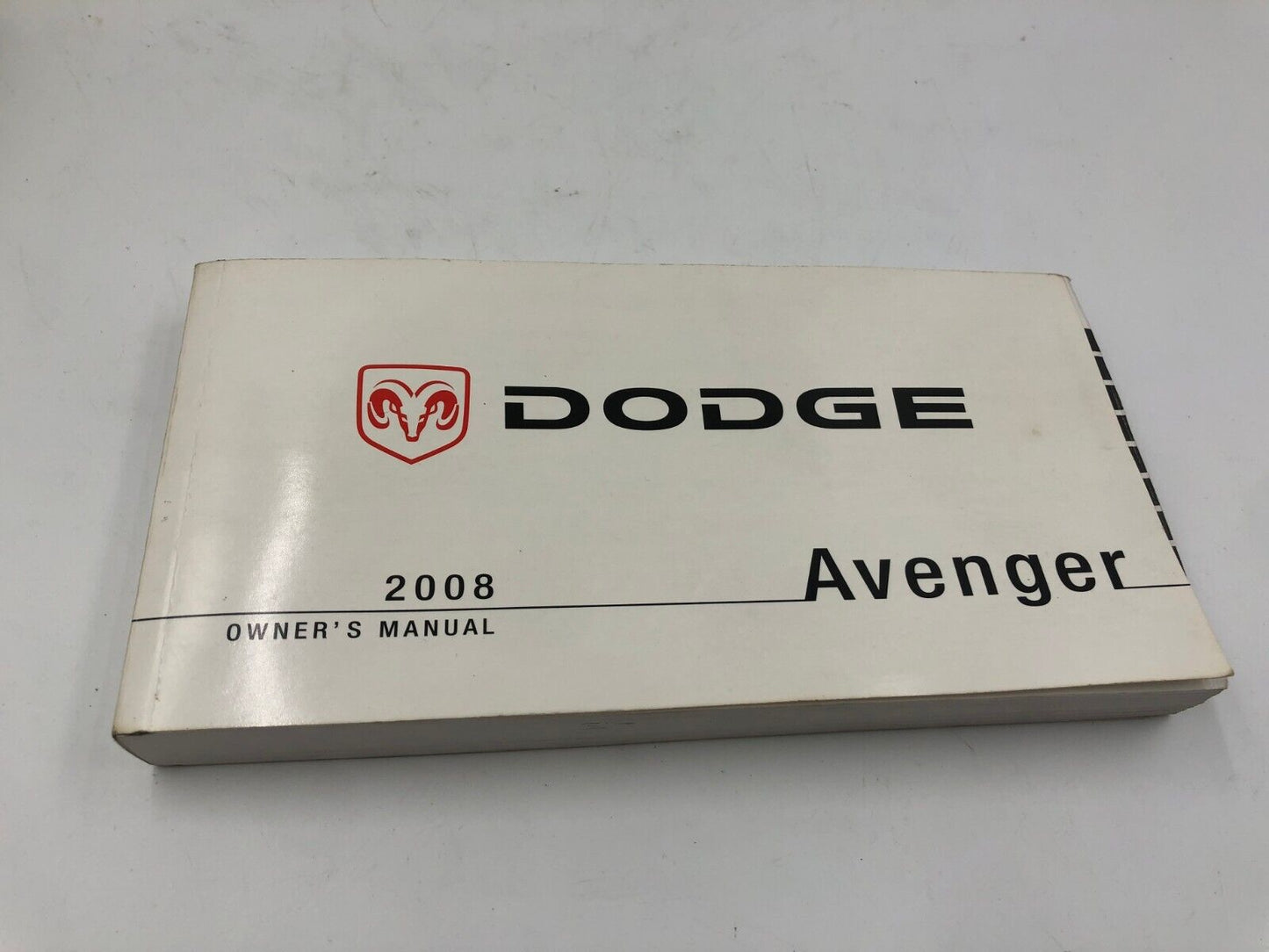 2008 Dodge Avenger Owners Manual Handbook with Case OEM C03B53020