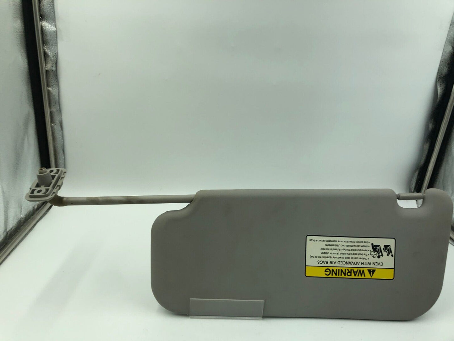 2010-2013 Kia Soul Passenger Sun Visor Sunvisor Gray OEM C02B39030