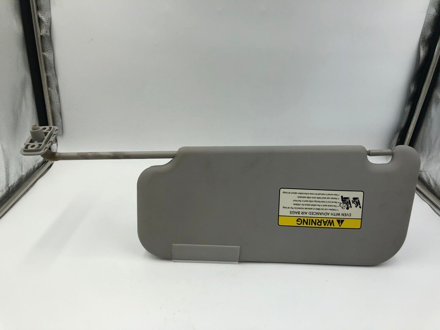 2010-2013 Kia Soul Passenger Sun Visor Sunvisor Gray OEM C02B39030